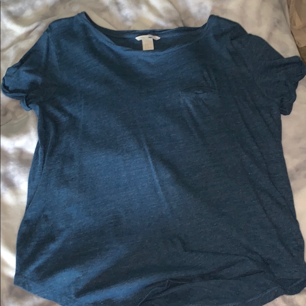 Short sleeve tee
